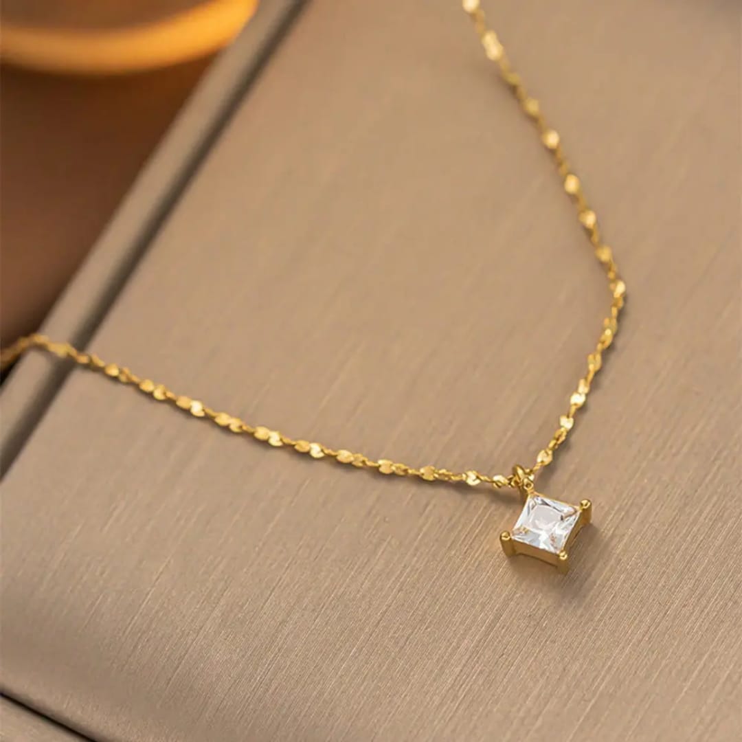 Anti Tarnish Super Shiny Zircon Clavicle Chain Necklace