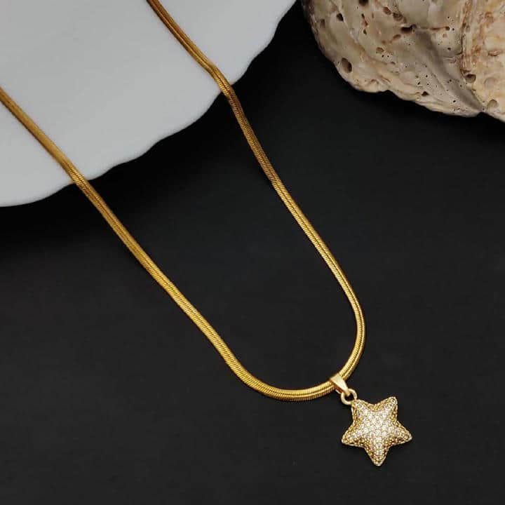 Anti Tarnish Star Pendant Chain Necklace