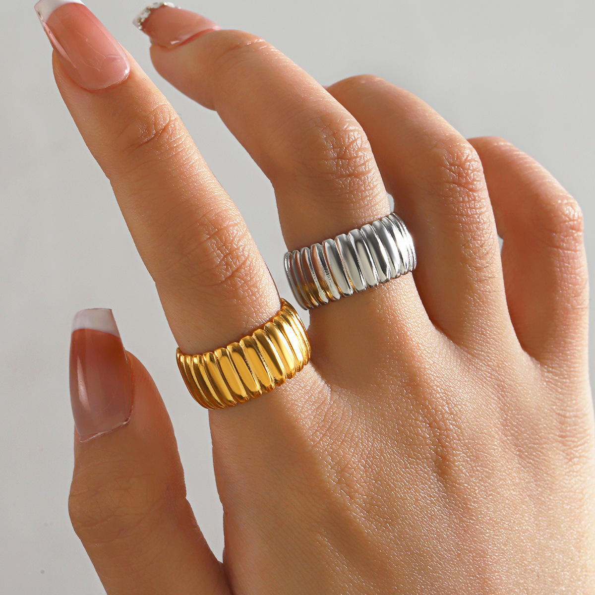 Anti-Tarnish Textured Curve Line Ring